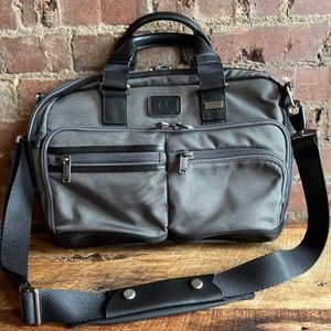 Tumi Organizer Brief